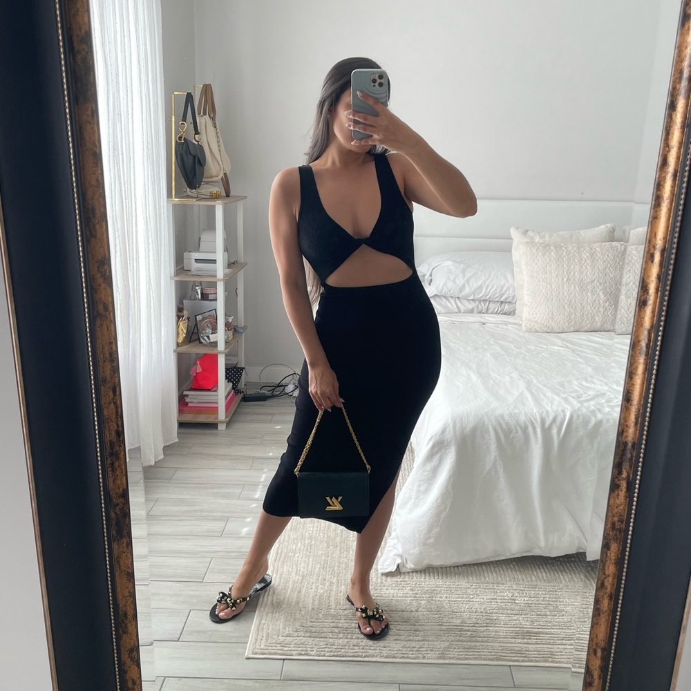Olivaceous Black Cutout Midi Dress